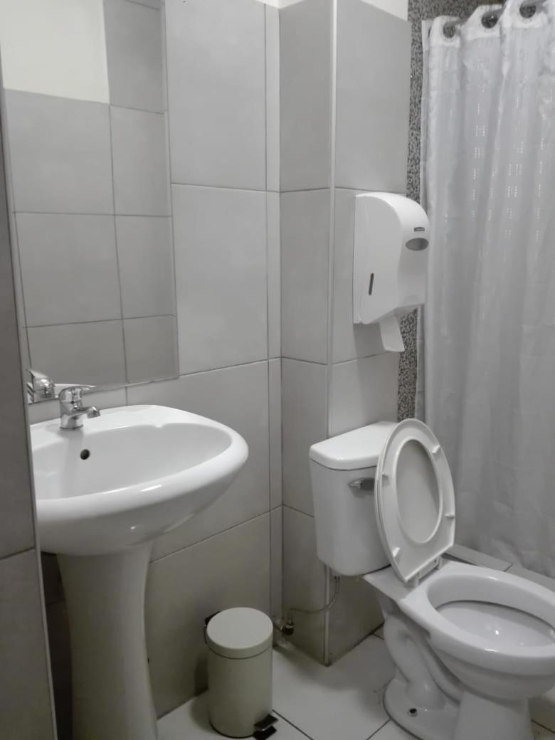Ivankaa Hostel Τρουχίλο Εξωτερικό φωτογραφία