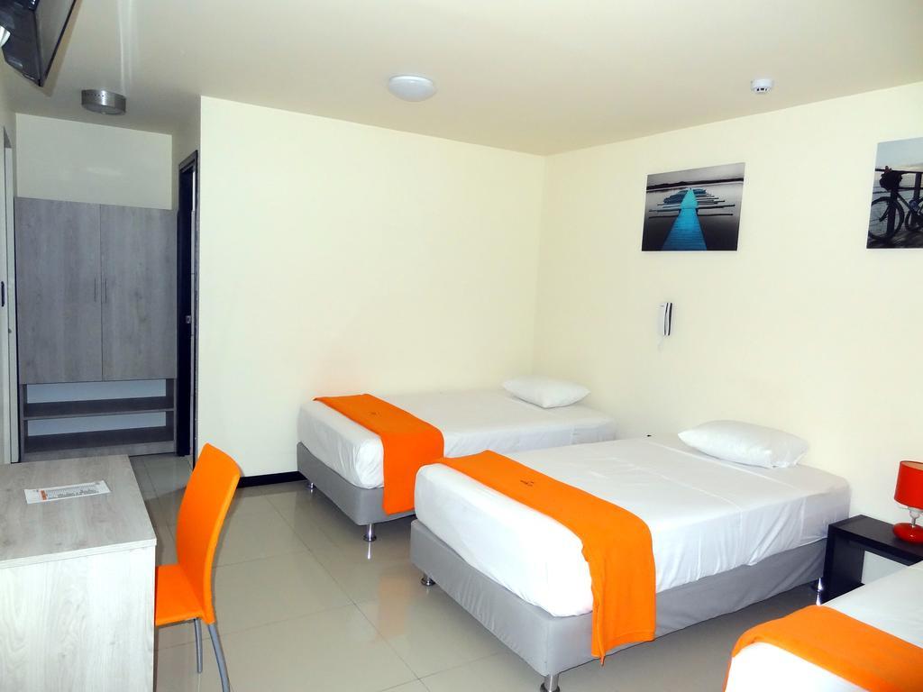 Ivankaa Hostel Τρουχίλο Εξωτερικό φωτογραφία